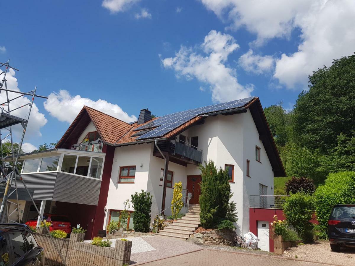 Ferienwohnung am Betzelhübel Ottweiler Exterior foto